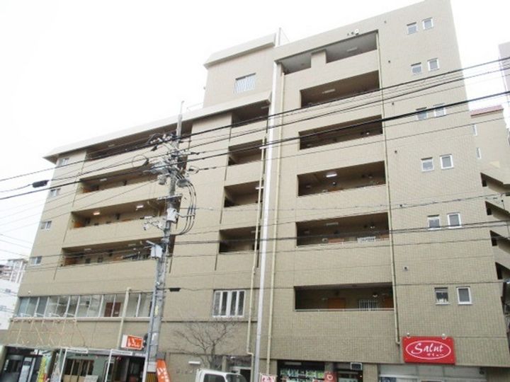 第1吉岡ビルの外観