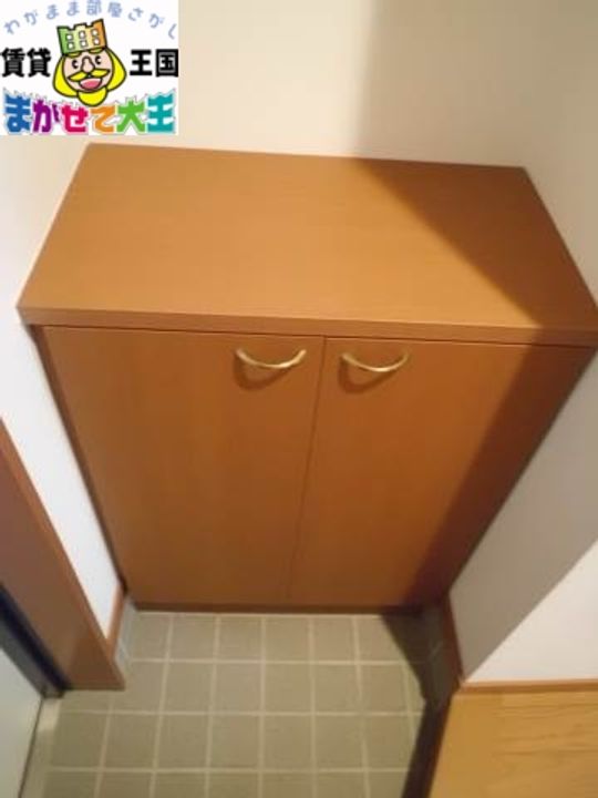 長崎県長崎市出島町(マンション)の賃貸物件の玄関