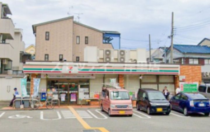 第三万代マンションの周辺