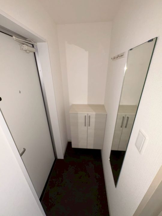 badge yata(ベッジ ヤタ)の玄関