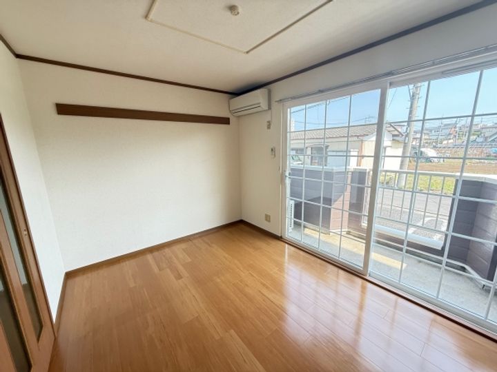 フェルトメゾンの居間