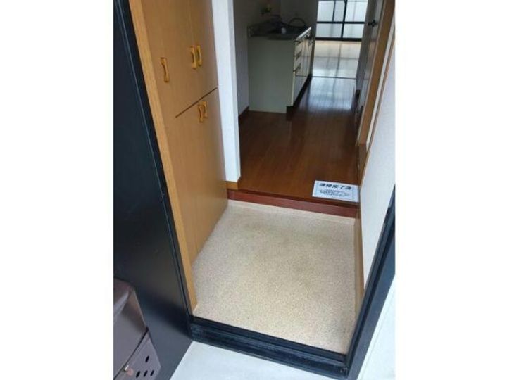 愛知県長久手市平池(アパート)の賃貸物件の玄関