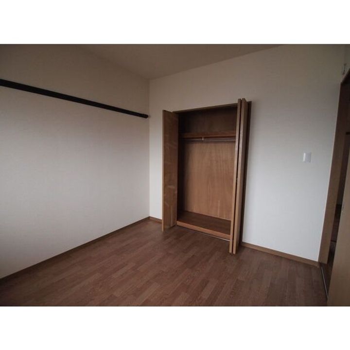 アピテ池場の内装