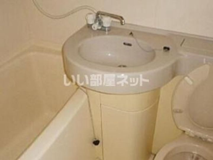 アパルトマン成合の内装