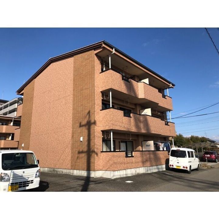 エクセレンス堀 A棟の外観