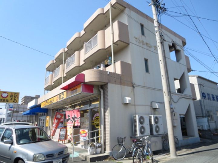 マンション大庭の外観