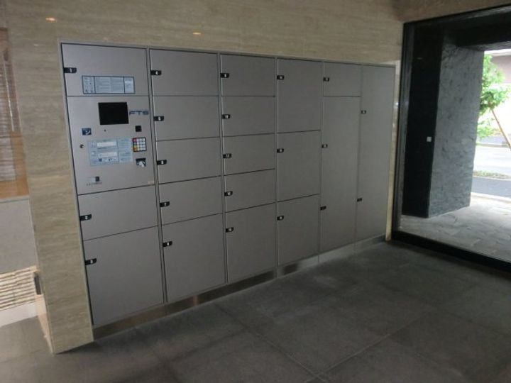 フェニックス新横濱クアトロの地図