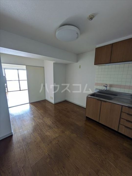 スカイパレスの居間