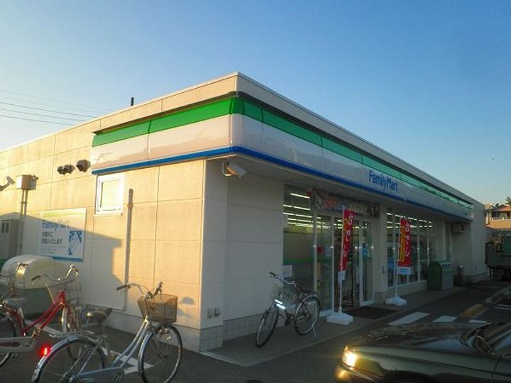 ドリームエイトの周辺