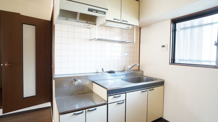 第三宮脇笹川ハイツBのキッチン