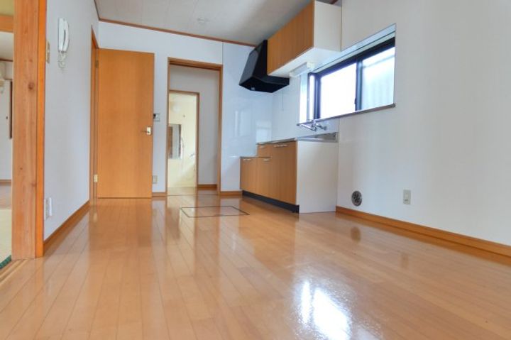 東京都あきる野市草花(一戸建)の賃貸物件の居間