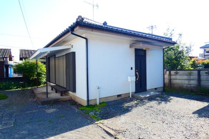 東京都あきる野市草花(一戸建)の賃貸物件の外観