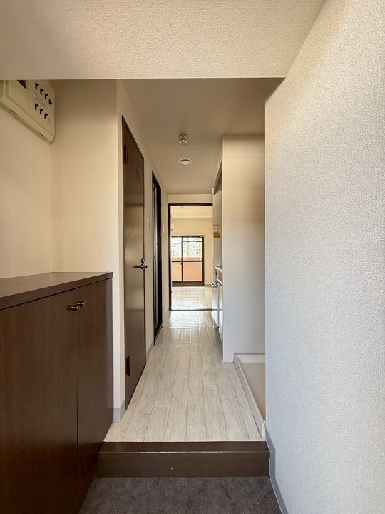 ハイツフォーシーズンズの玄関