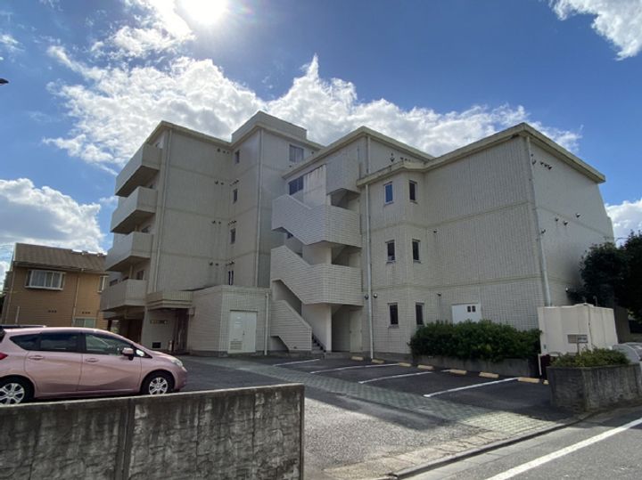 ダイヤ弐番館の外観