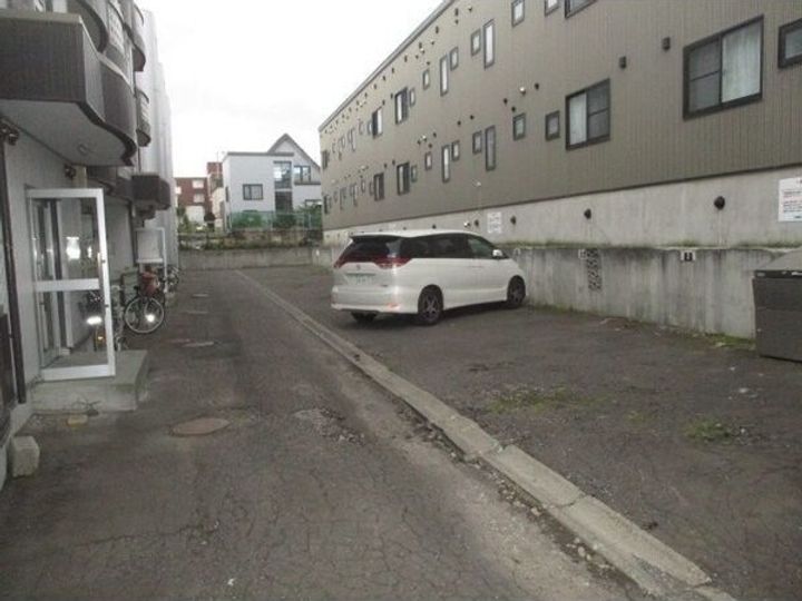 北海道札幌市白石区栄通15(マンション)の賃貸物件の地図