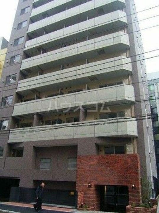 フェニックス新横濱参番館の外観