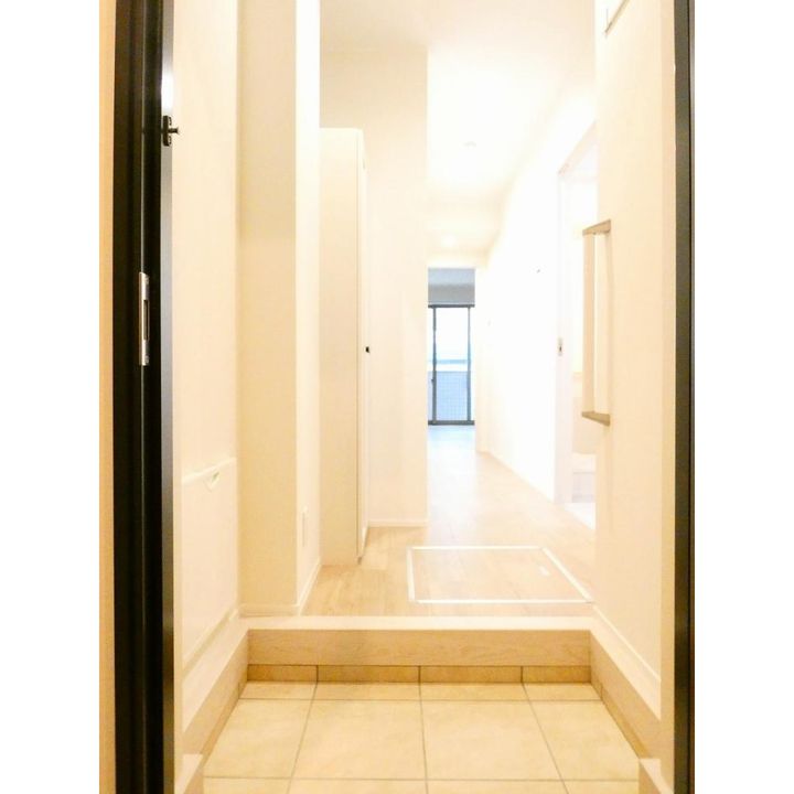 東京都墨田区八広2(マンション)の賃貸物件の玄関