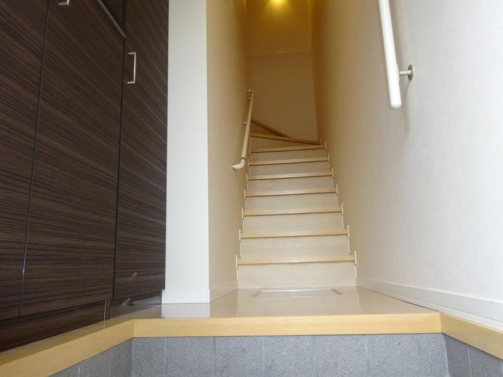 Base四倉の玄関