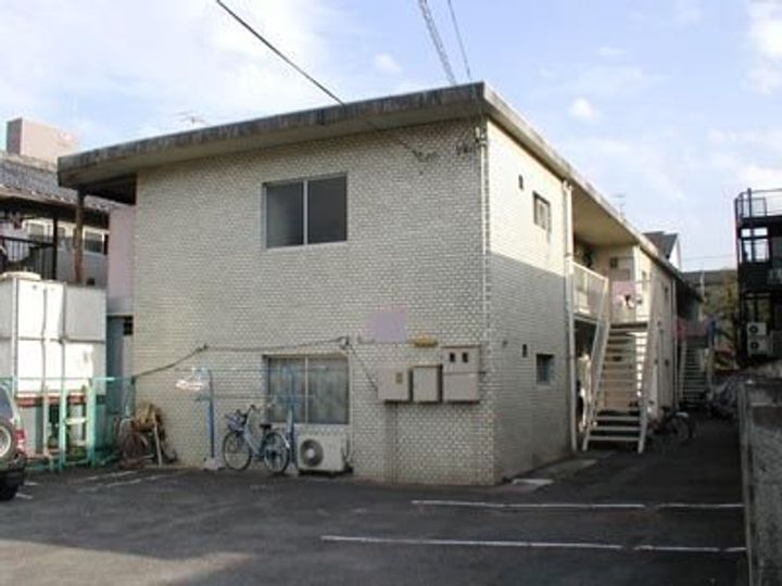 コーポ三谷の外観