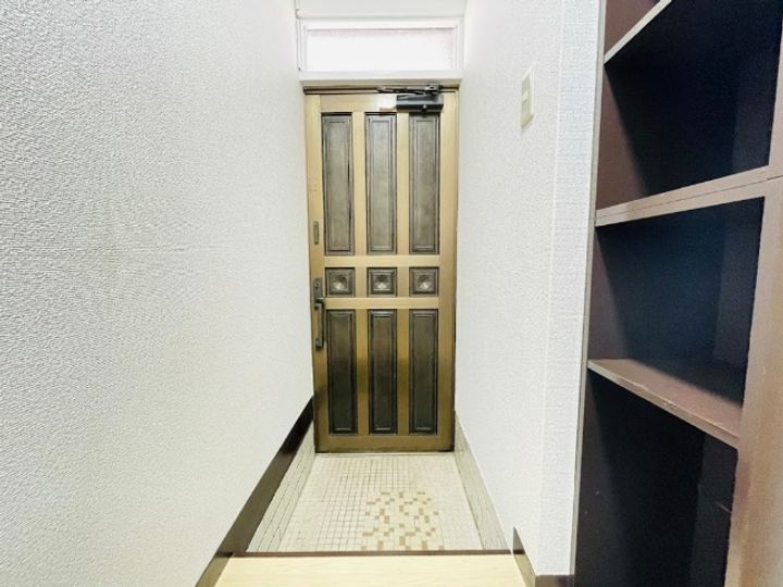 東京都八王子市長房町(一戸建)の賃貸物件の玄関