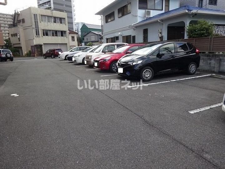 ランドマーク西町の地図