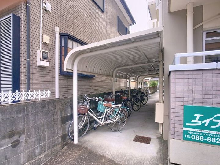 ルミエールSawaの地図