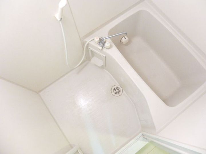 ミリアビタNo.16の風呂