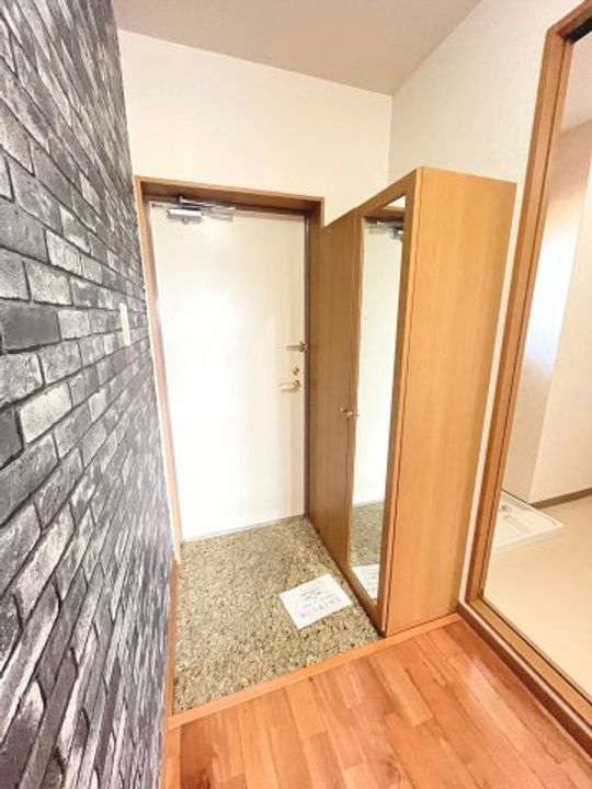 ドミールIの玄関