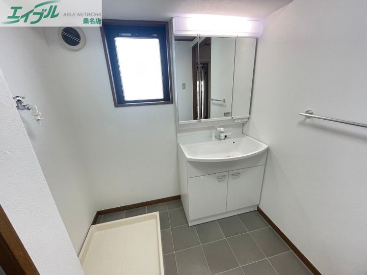 モンクレッシュの内装