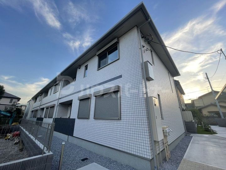 ポプリ中山(子育て支援型共同住宅)の外観