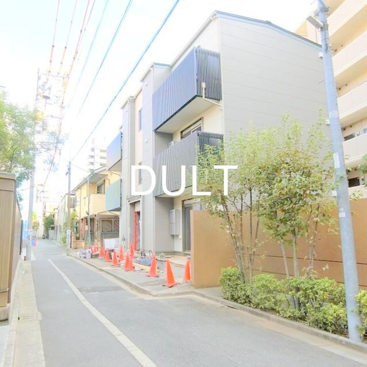 東京都足立区千住仲町(マンション)の賃貸物件の外観