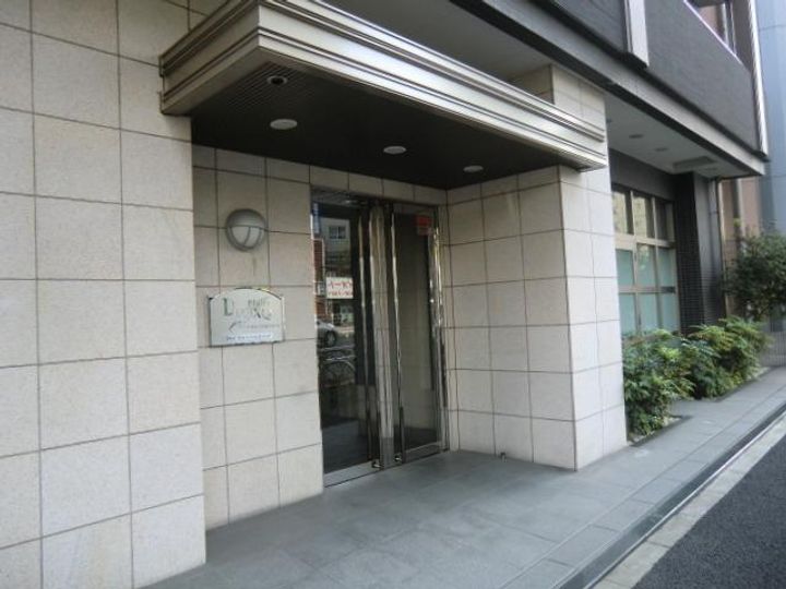プレール・ドゥーク東京EASTIIIの地図