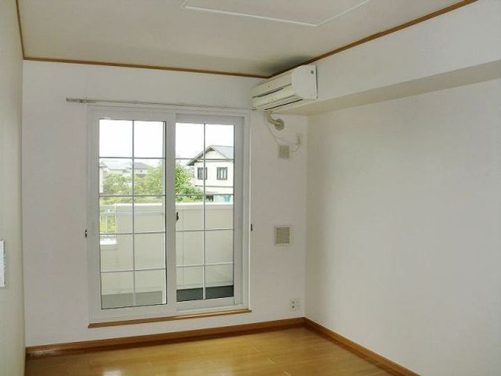 埼玉県北葛飾郡杉戸町大字堤根(アパート)の賃貸物件の居間