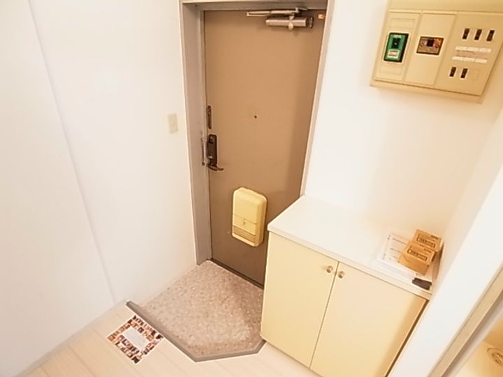 ベルトピア松戸第7の玄関