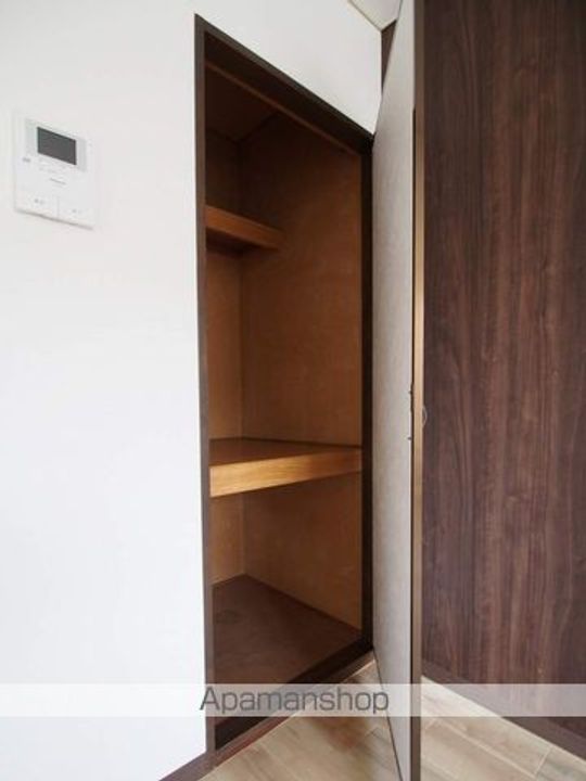 グランドハイツE棟の内装