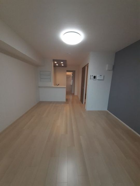 MTIハイツ VIIの居間