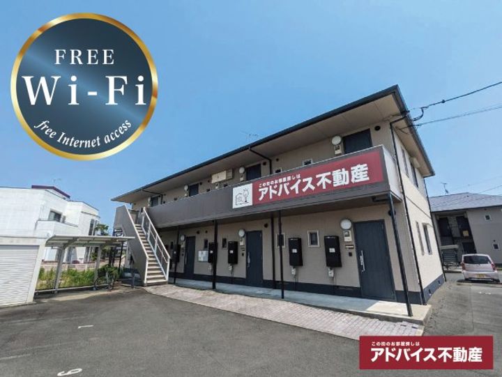 シャーメゾン蒲船津の外観