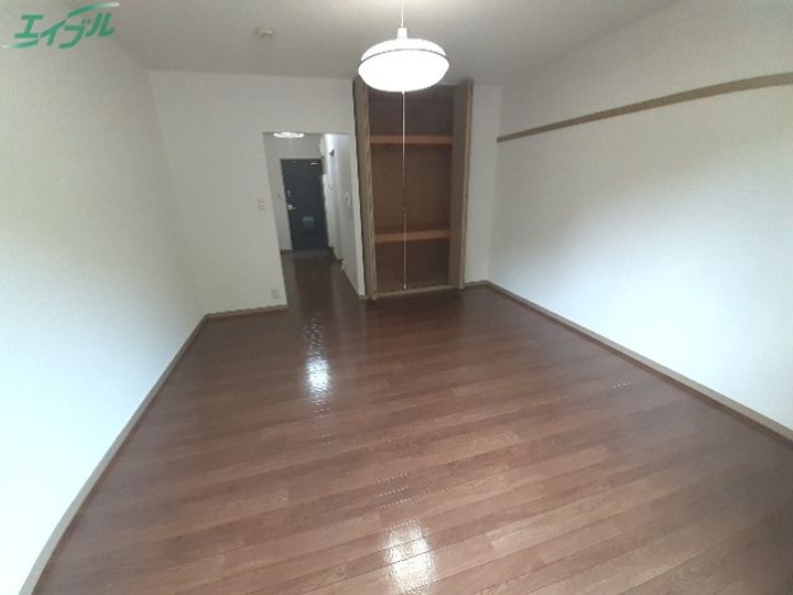 メゾンラピタIVの内装