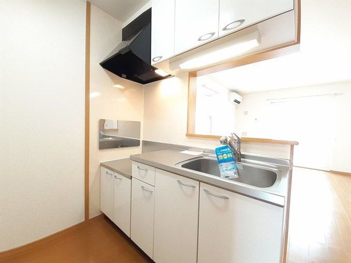 栃木県佐野市植野町(アパート)の賃貸物件のキッチン