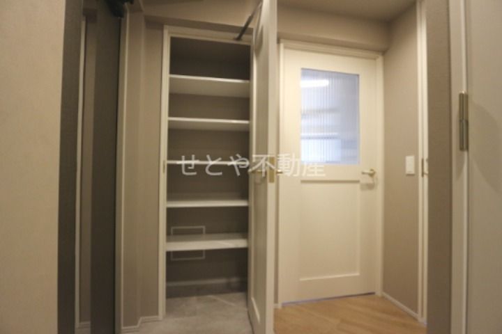 ザ・ライオンズフォーシア町屋の玄関