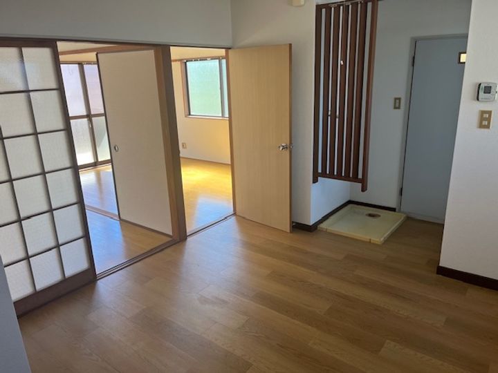 綾羅木ハイツの居間