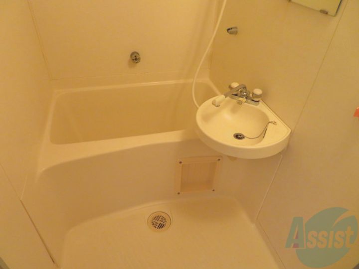 ハイネス台原の風呂