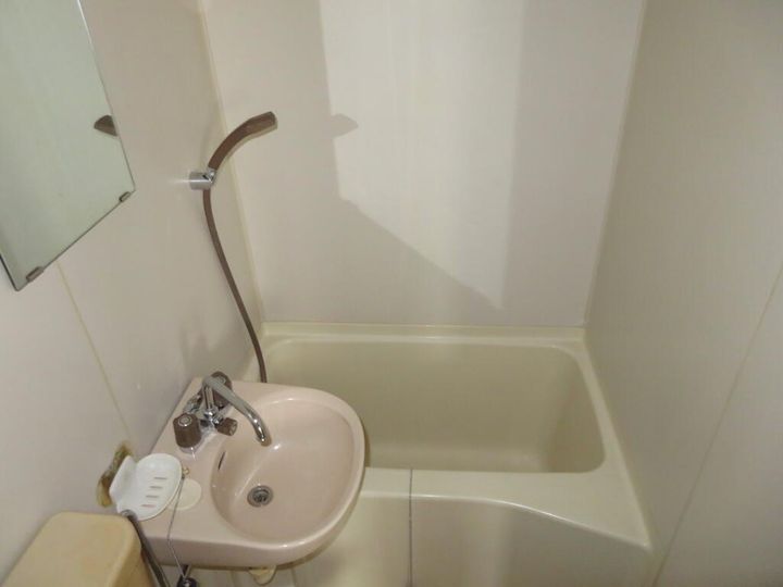 新倉ビルの風呂