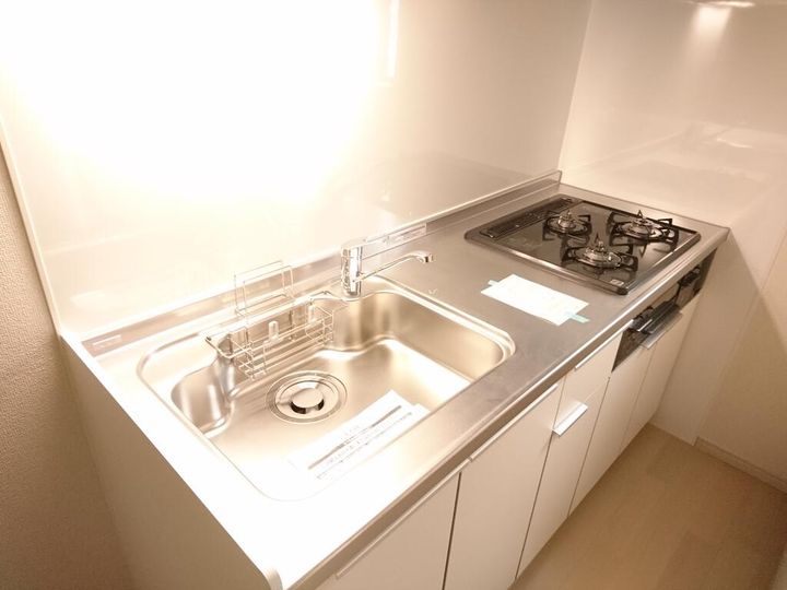 京都府京都市伏見区深草大亀谷内膳町(一戸建)の賃貸物件のキッチン