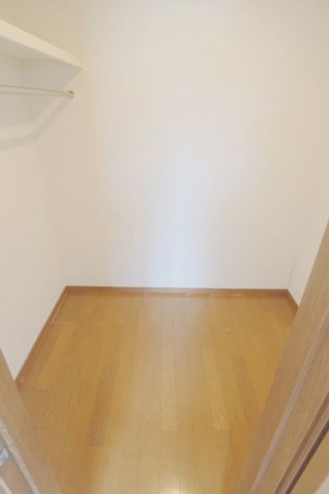 広島県広島市安佐南区緑井7(一戸建)の賃貸物件の内装