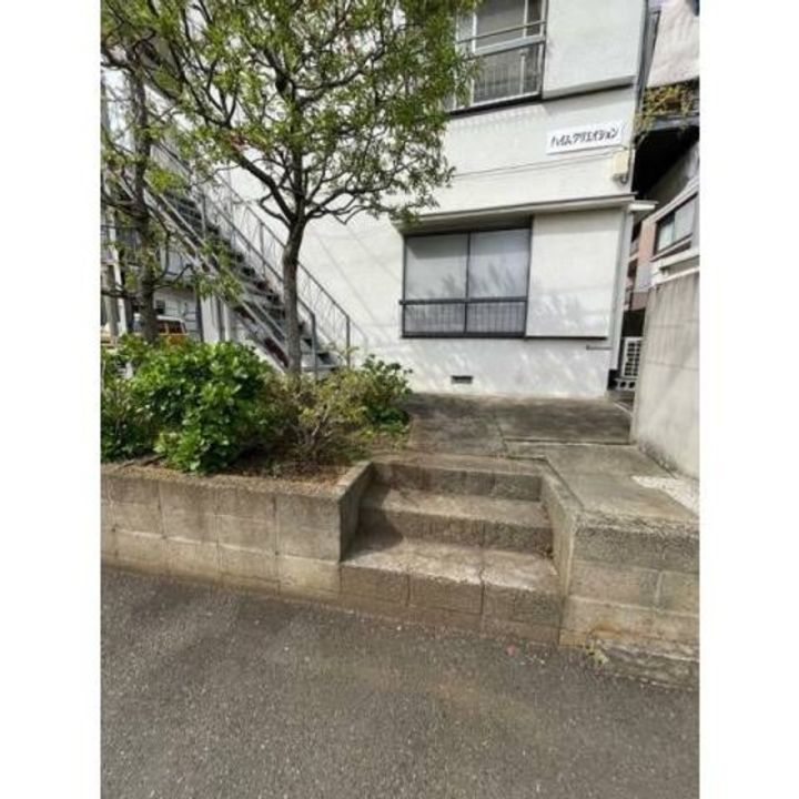 ハイムクリエイションの玄関