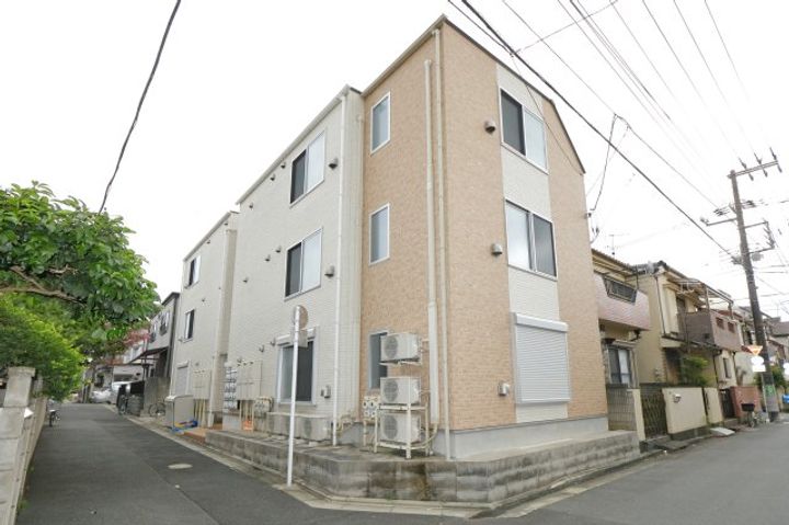 アルタアレナの外観