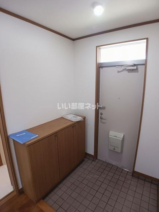 新潟県上越市柿崎区直海浜(アパート)の賃貸物件の玄関