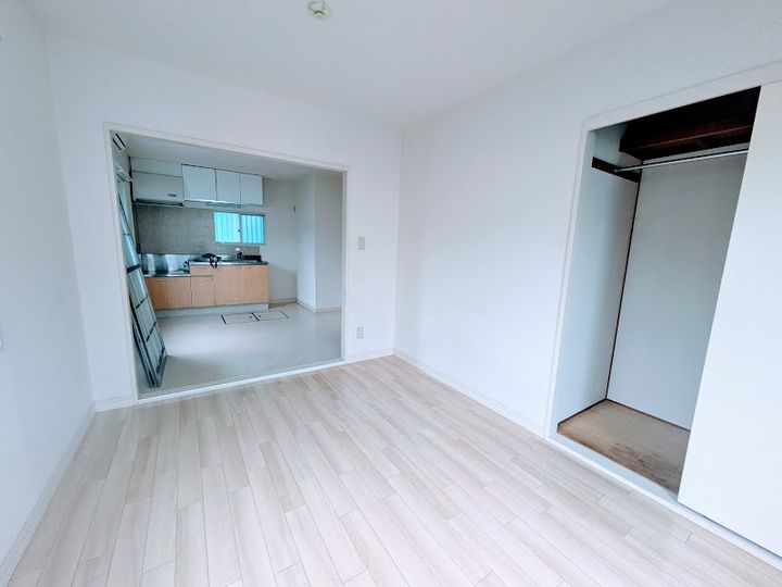 ヴィラスクエアE棟の内装