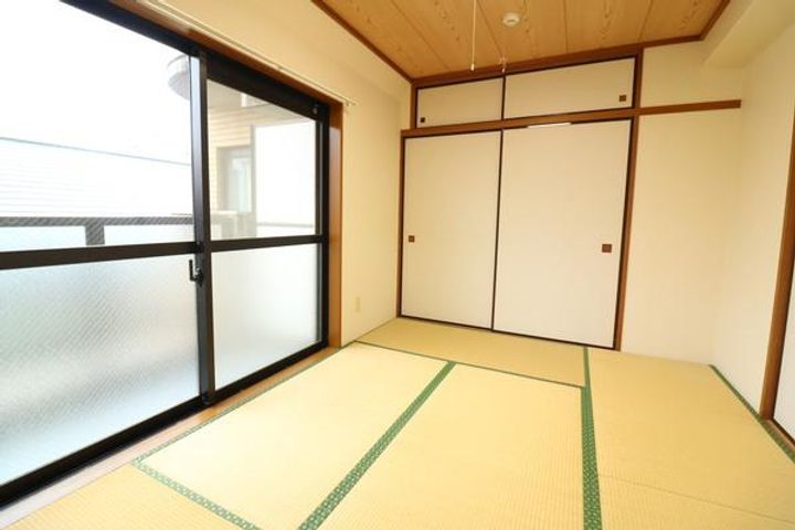 アーガスヒルズ32の内装